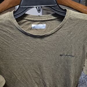 Columbia Men's Olive Green Shirt